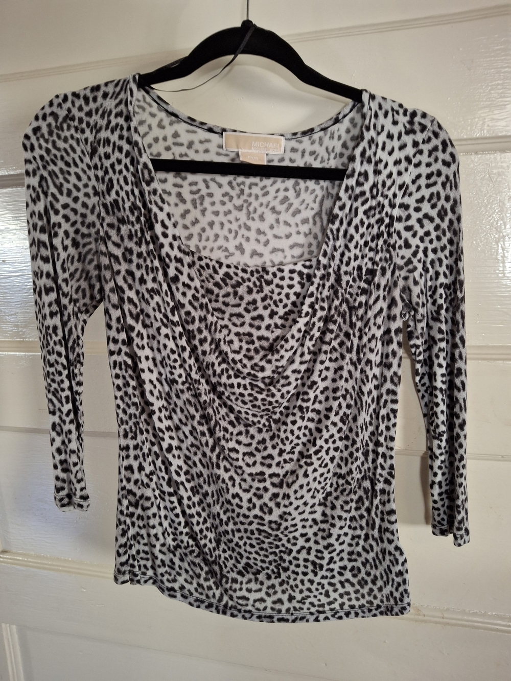 Michael Michael Kors Leopard Print Draped Top Size Small CFD125